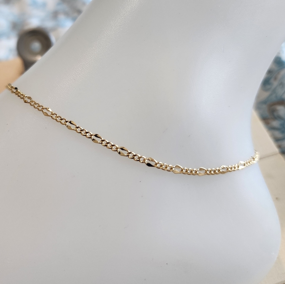 Ankle bracelet